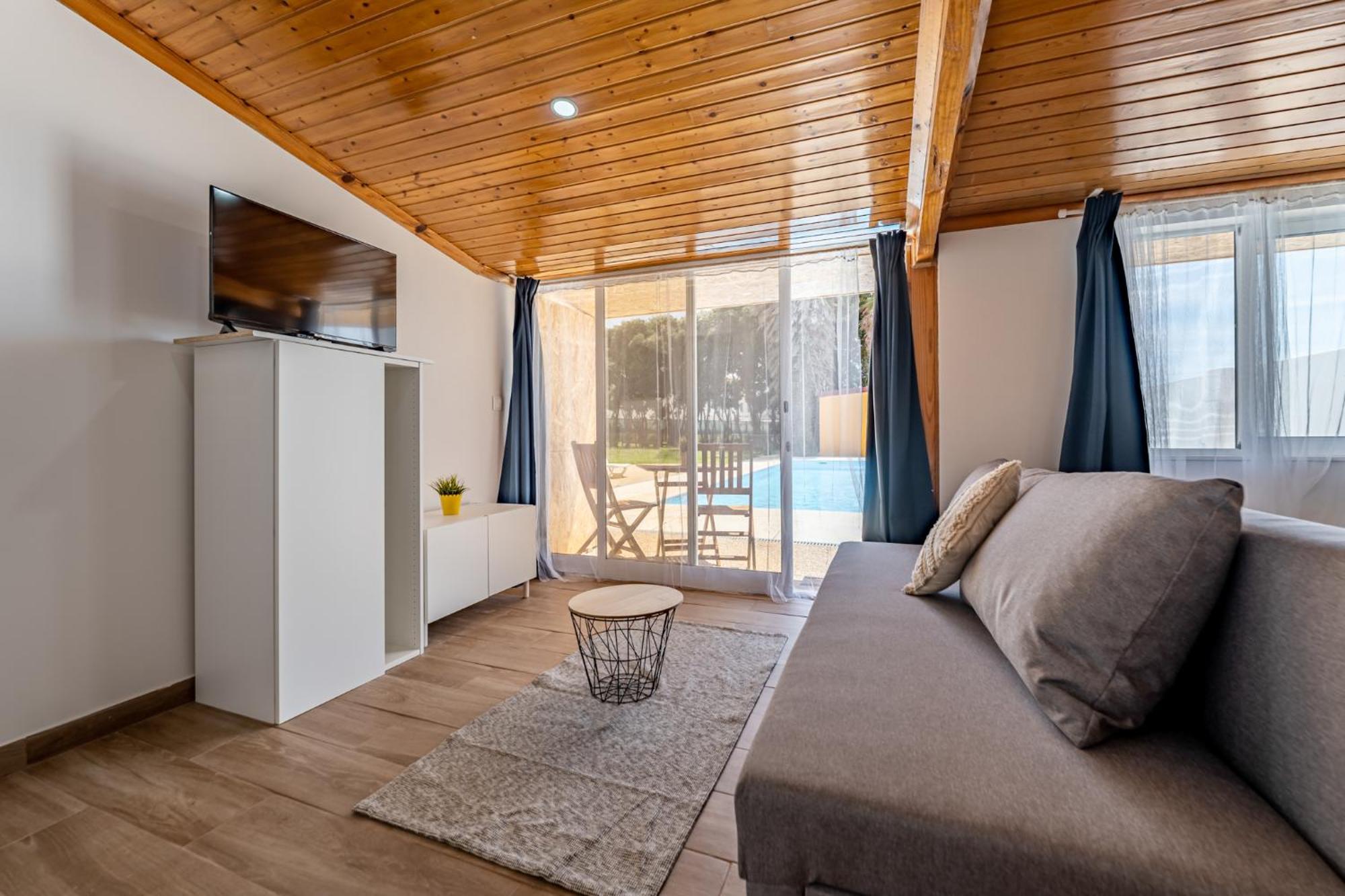 Apartament Wake Up With The Sea Breeze- House With Pool Ap1 Lavra Zewnętrze zdjęcie